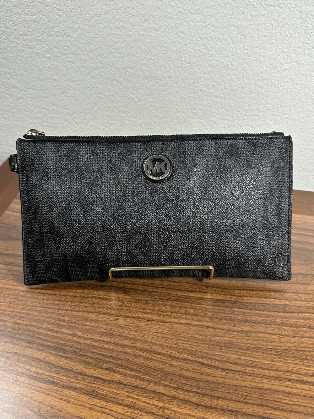 Michael Kors Large Black Signature MK Zip Wristlet